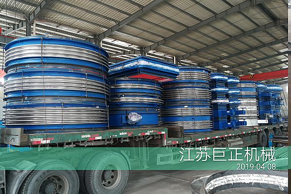 擋板門/非金屬膨脹節(jié)完工，準(zhǔn)備發(fā)往山東客戶