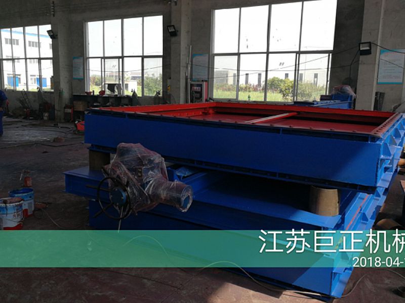 方形擋板門（寬12M）驗(yàn)收合格，發(fā)貨準(zhǔn)備中